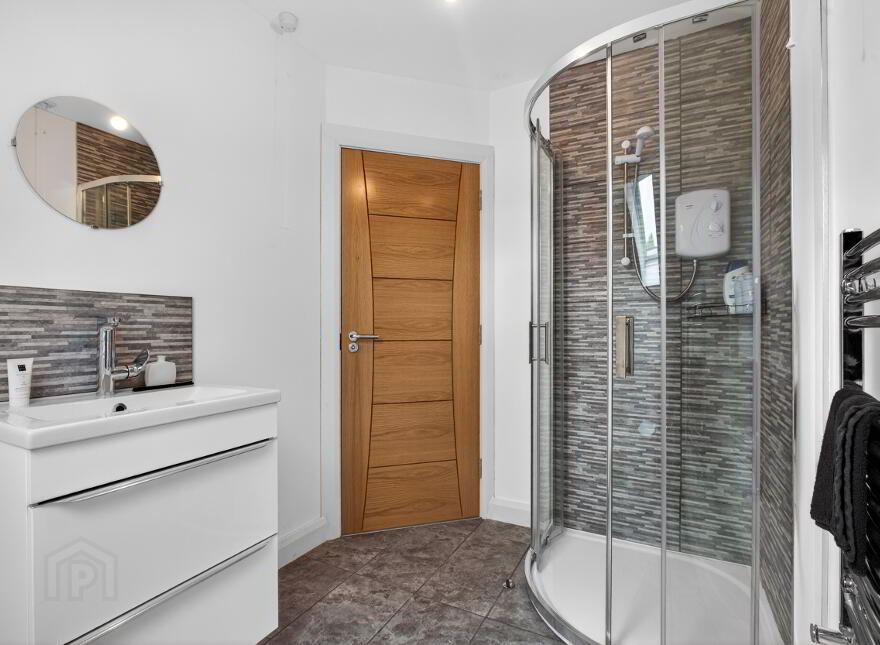 17 Lisgorgan Lane, Maghera, BT46 5TE