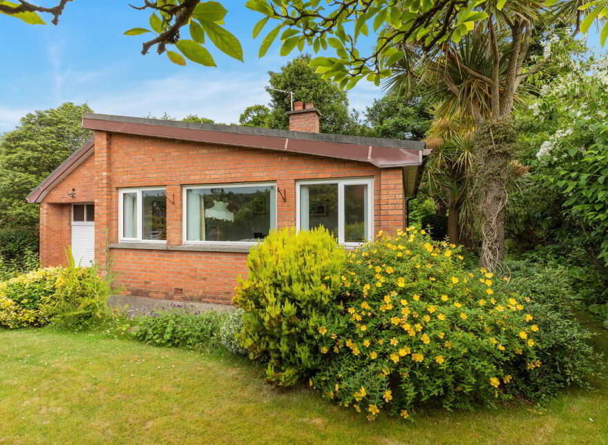 10 Croft Park, Holywood, BT18 0PF