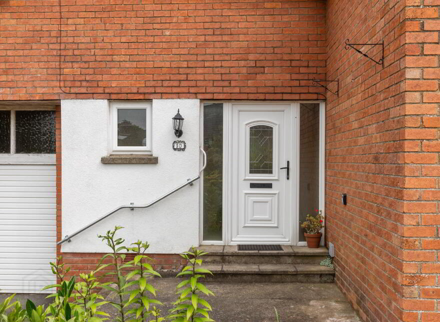 10 Croft Park, Holywood, BT18 0PF