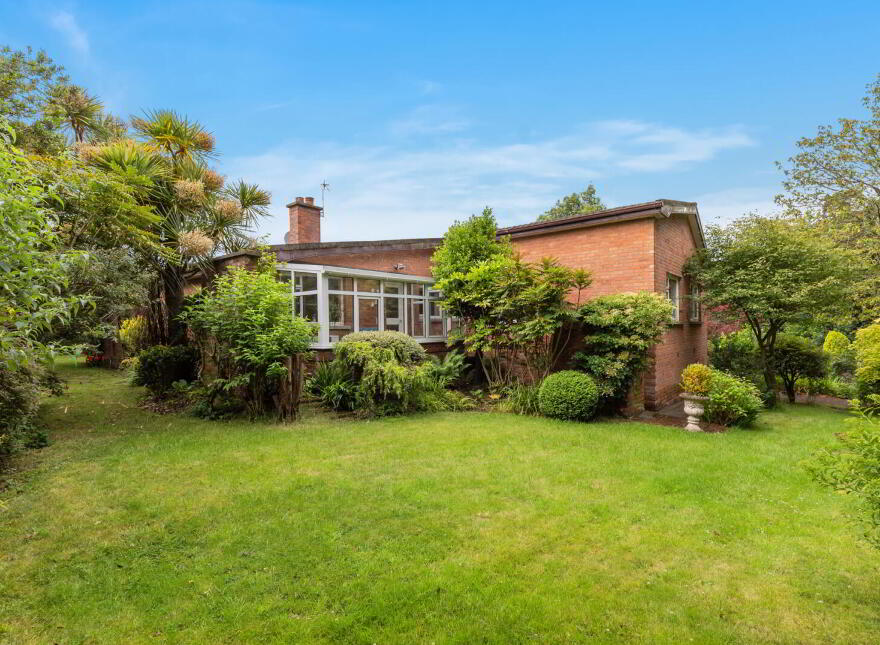 10 Croft Park, Holywood, BT18 0PF