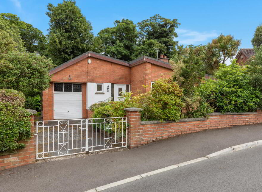 10 Croft Park, Holywood, BT18 0PF