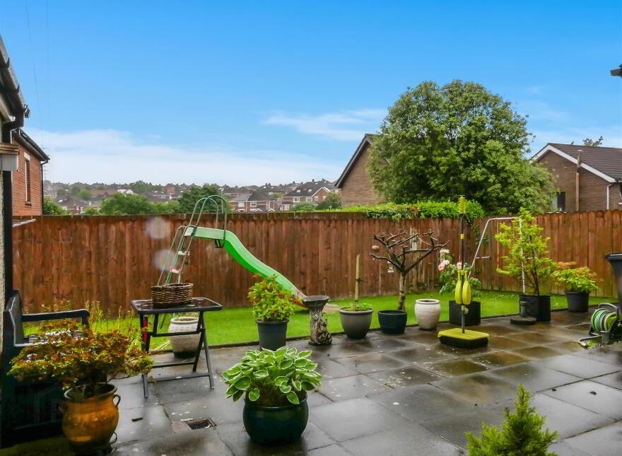 14 Burnside Avenue, Saintfield Road, Belfast, BT8 6HW