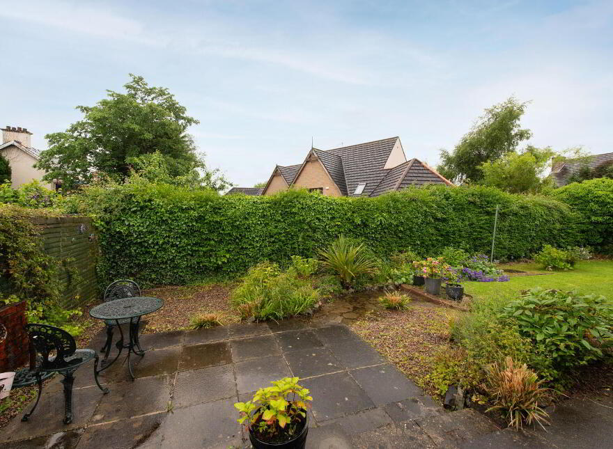 6 Lynda Gardens, Jordanstown, Newtownabbey, BT37 0NP