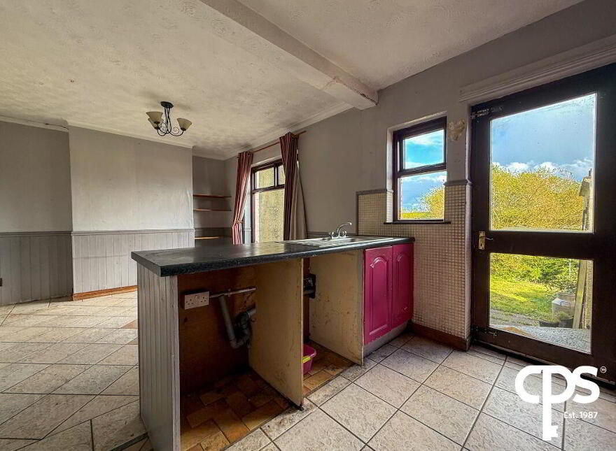 11 Armagh Road, Keady, BT60 3TN