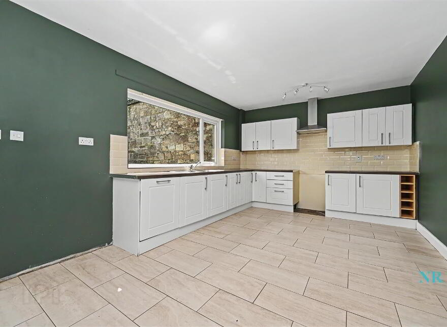 20 Brooklands Road, Newtownards, BT23 4TL