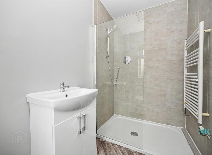 20 Brooklands Road, Newtownards, BT23 4TL
