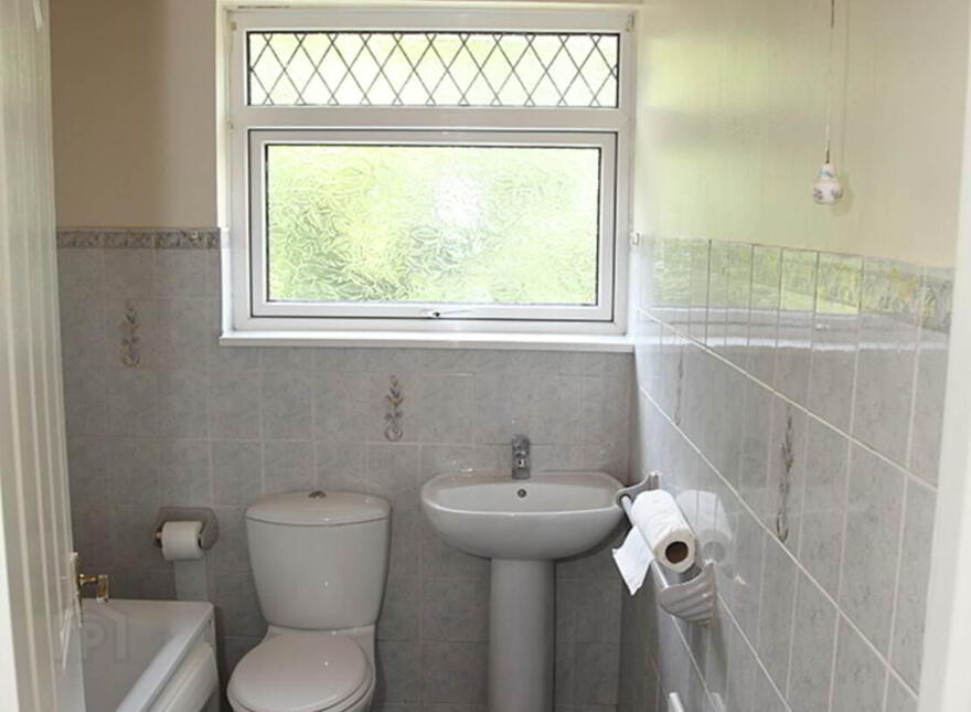 133 Pinebank, Craigavon, BT65 5BY