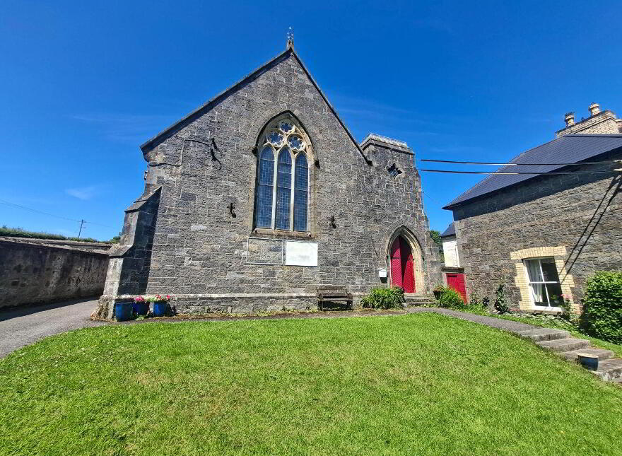 The Manse House, Farnham St, Cavan, H12V072