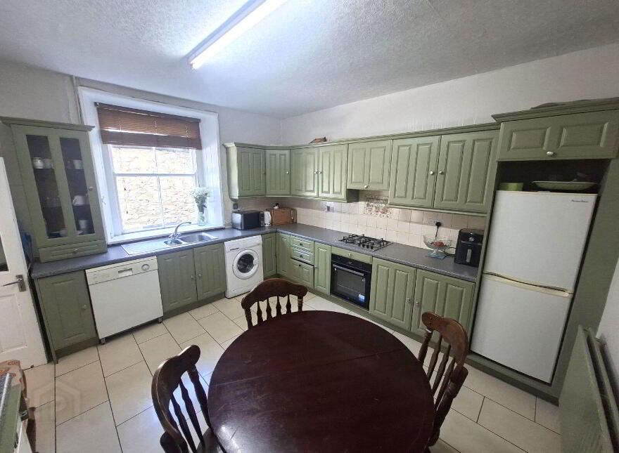 The Manse House, Farnham St, Cavan, H12V072