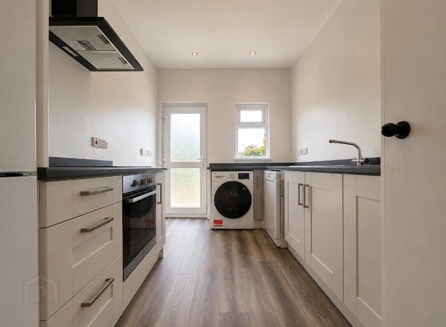 27 Station Road, Randalstown, BT41 2AE