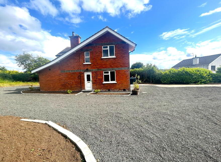 27 Station Road, Randalstown, BT41 2AE
