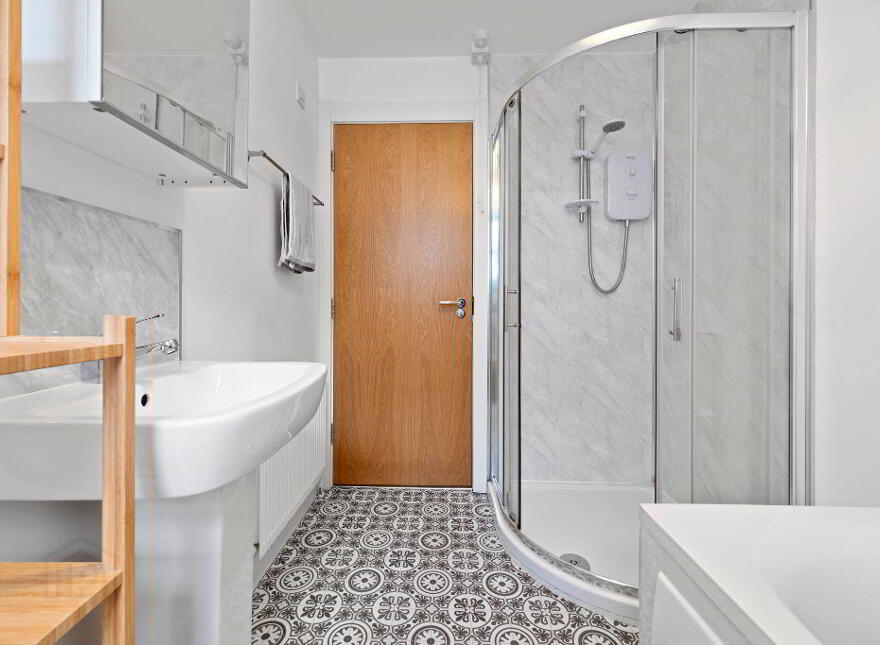 Apt 1, 96 Causeway Street, Portrush, BT56 8AE