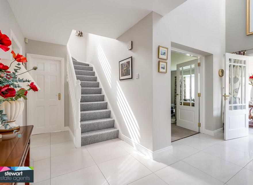 10 Waringfield Drive, Moira, BT67 0FB