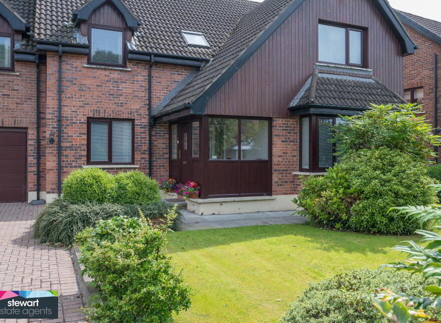 10 Waringfield Drive, Moira, BT67 0FB