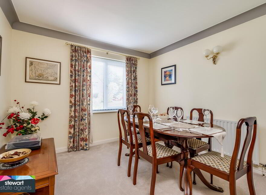10 Waringfield Drive, Moira, BT67 0FB