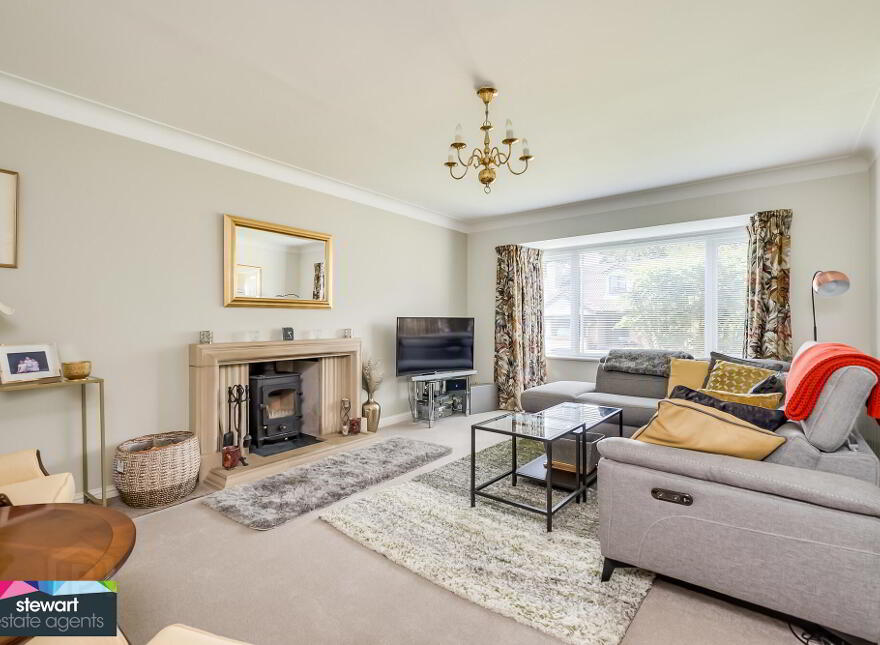 10 Waringfield Drive, Moira, BT67 0FB