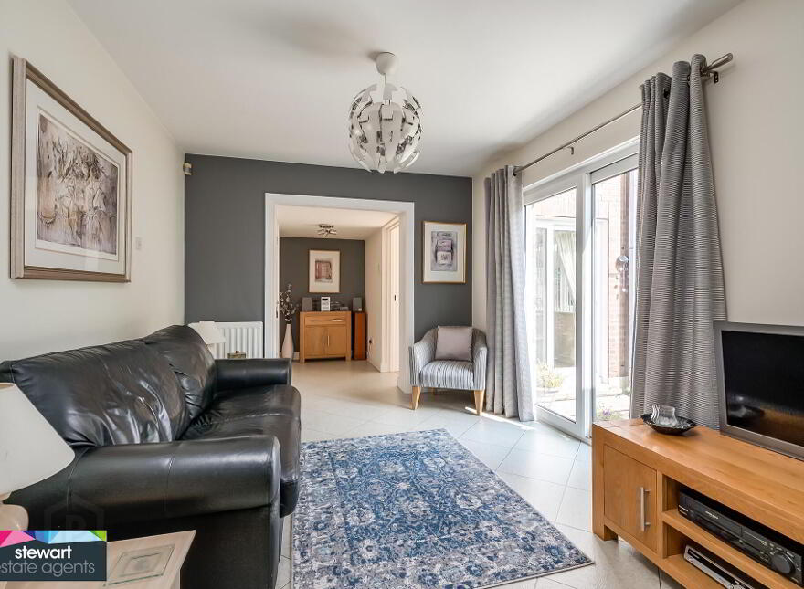 10 Waringfield Drive, Moira, BT67 0FB