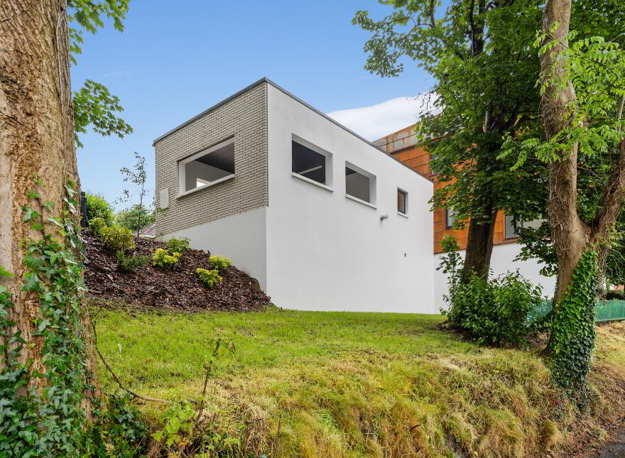 The Qube, 11 Hazelwood Avenue, Derry, BT47 2NX