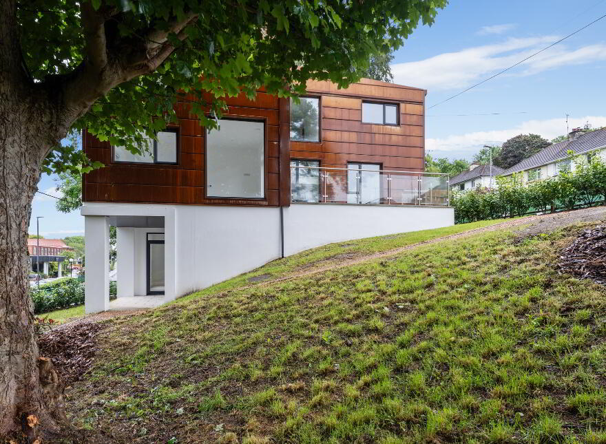 The Qube, 11 Hazelwood Avenue, Derry, BT47 2NX