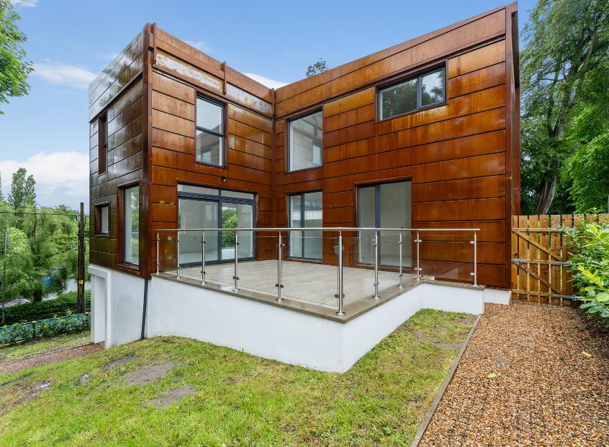 The Qube, 11 Hazelwood Avenue, Derry, BT47 2NX