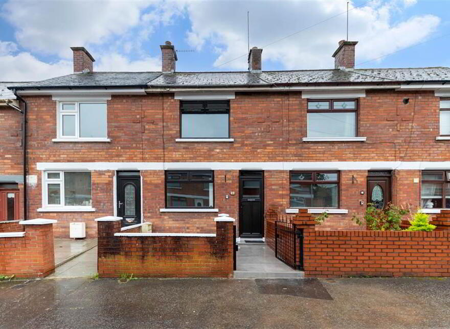 48 Beechmount Crescent, Falls Road, Belfast, BT12 7NJ