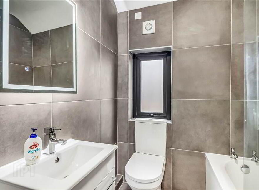48 Beechmount Crescent, Falls Road, Belfast, BT12 7NJ
