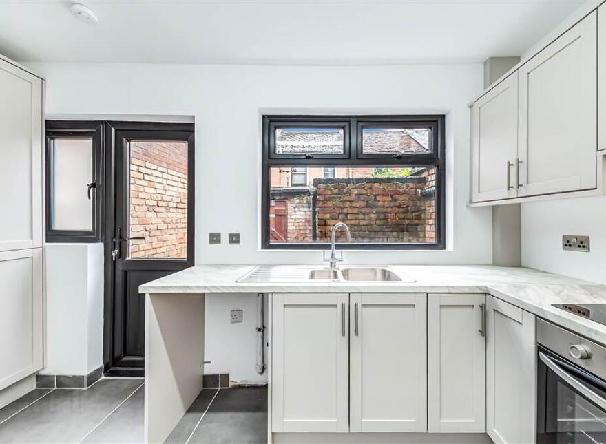 48 Beechmount Crescent, Falls Road, Belfast, BT12 7NJ