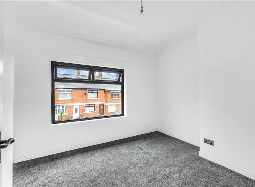 48 Beechmount Crescent, Falls Road, Belfast, BT12 7NJ