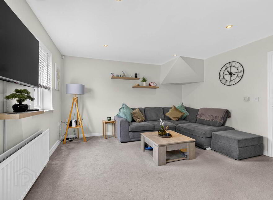3 Barnfield Manor, Lisburn, BT28 3ZJ