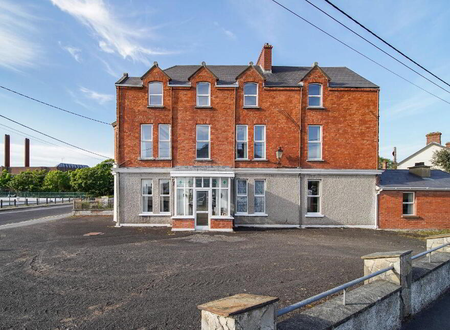 Belle-Vue, Aileach Road, Buncrana, F93V9P4