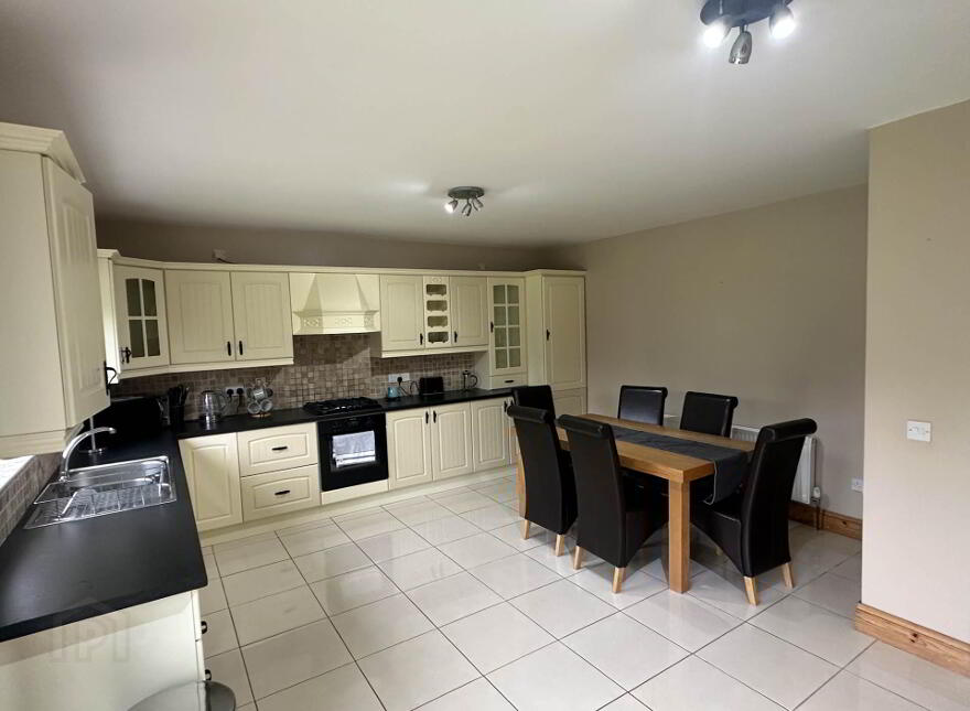 3 Binevenagh View, Moville, F93CK12