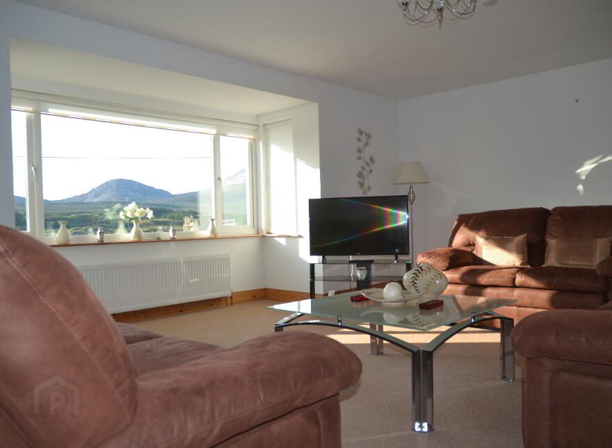 Cherry Cottage, Fanaboy, Gortahork, Letterkenny, F92V2X6