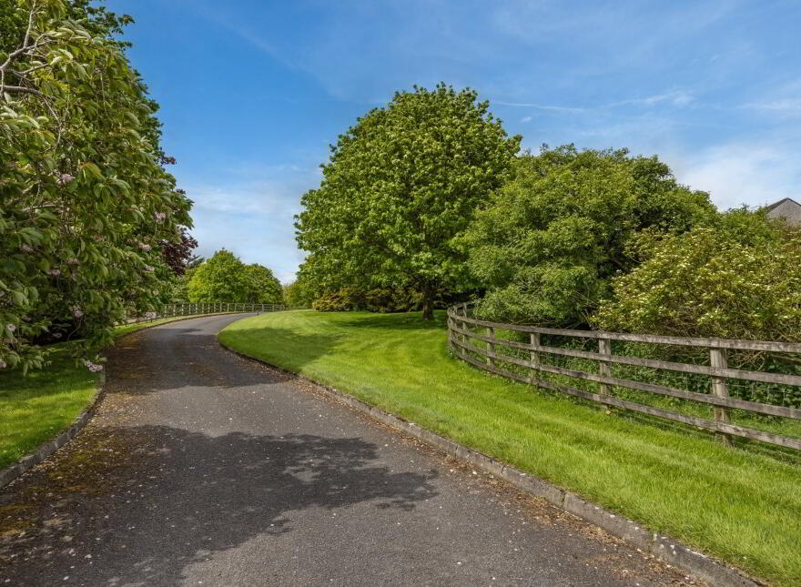 Oakleigh House, 736 Saintfield Road, Carryduff, Belfast, BT8 8AT