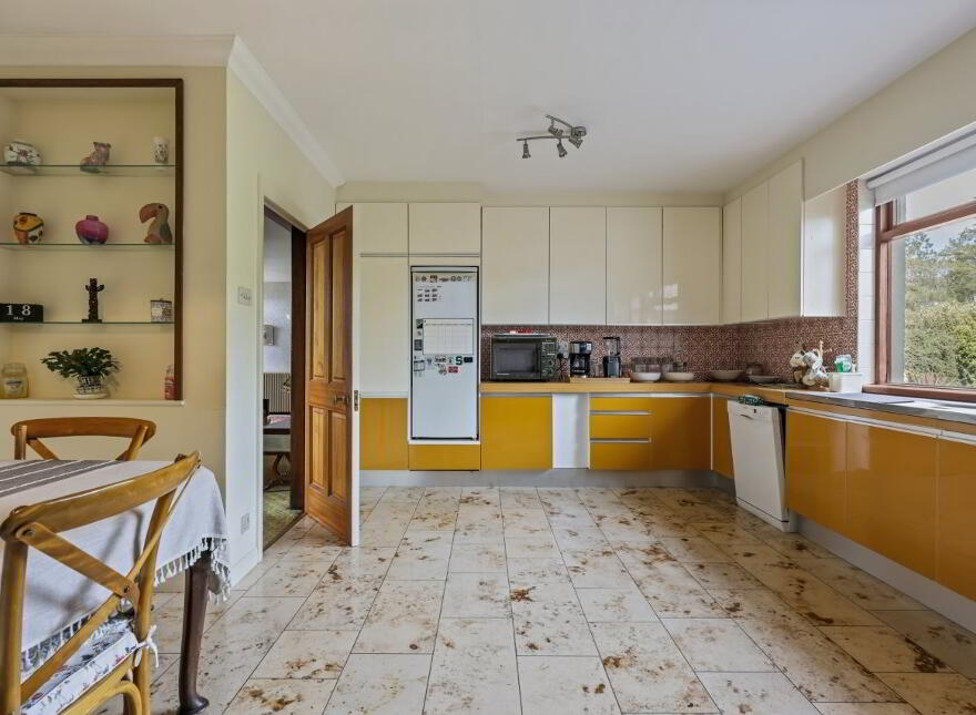 Oakleigh House, 736 Saintfield Road, Carryduff, Belfast, BT8 8AT