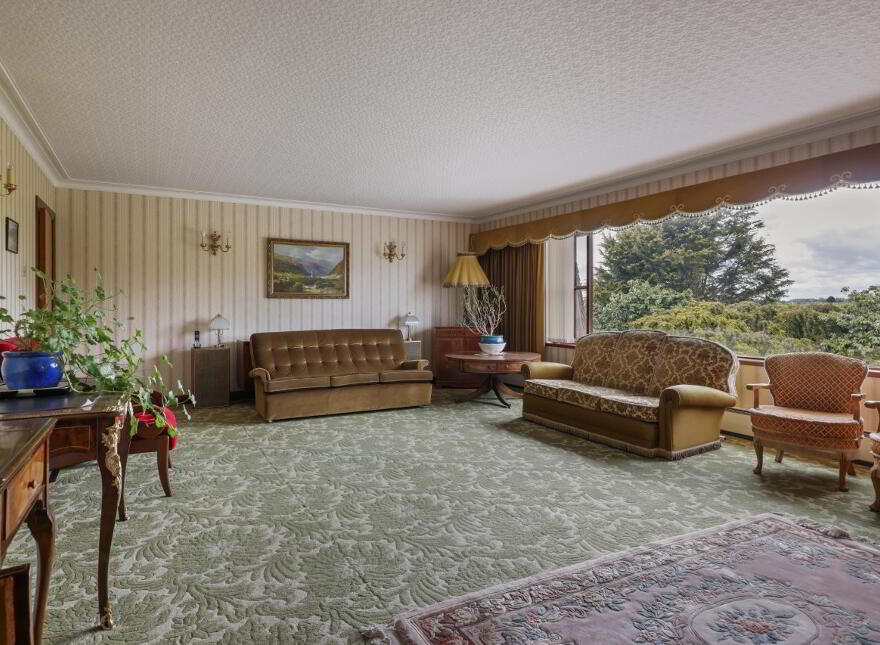 Oakleigh House, 736 Saintfield Road, Carryduff, Belfast, BT8 8AT
