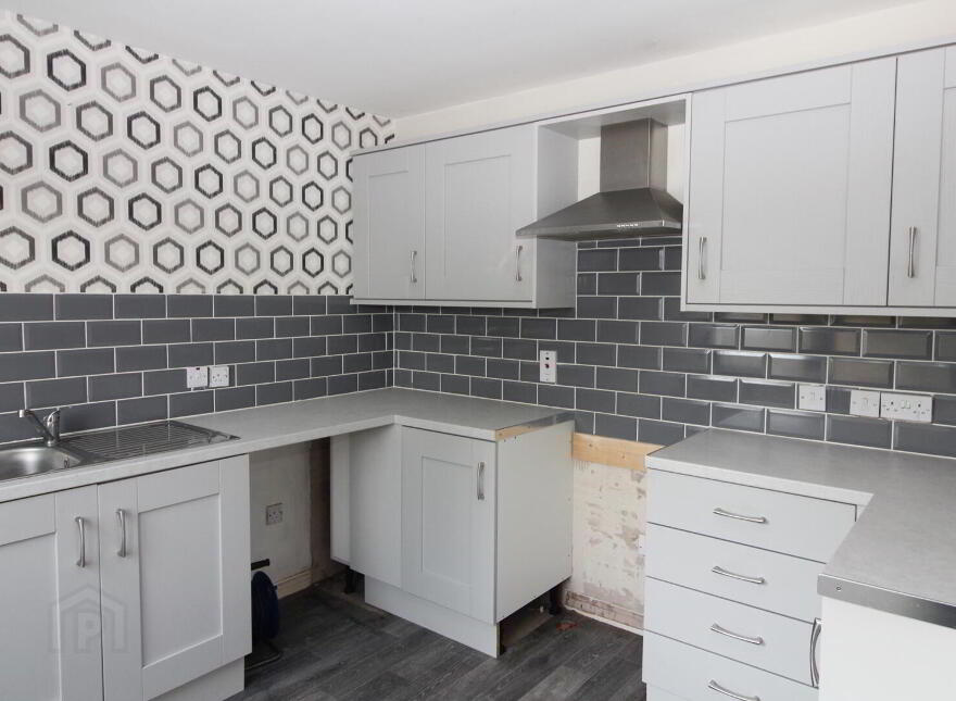 27 Hampton Court, Newtownabbey, BT37 0NY