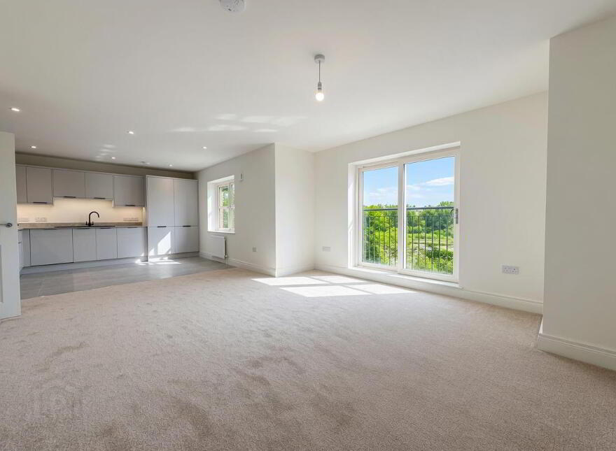 351 Helens Wood, Hawthorne Building, Bangor, BT19 1GG