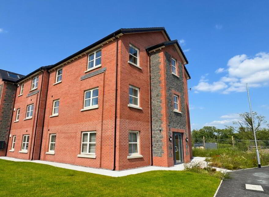 351 Helens Wood, Hawthorne Building, Bangor, BT19 1GG