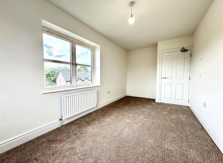 351 Helens Wood, Hawthorne Building, Bangor, BT19 1GG
