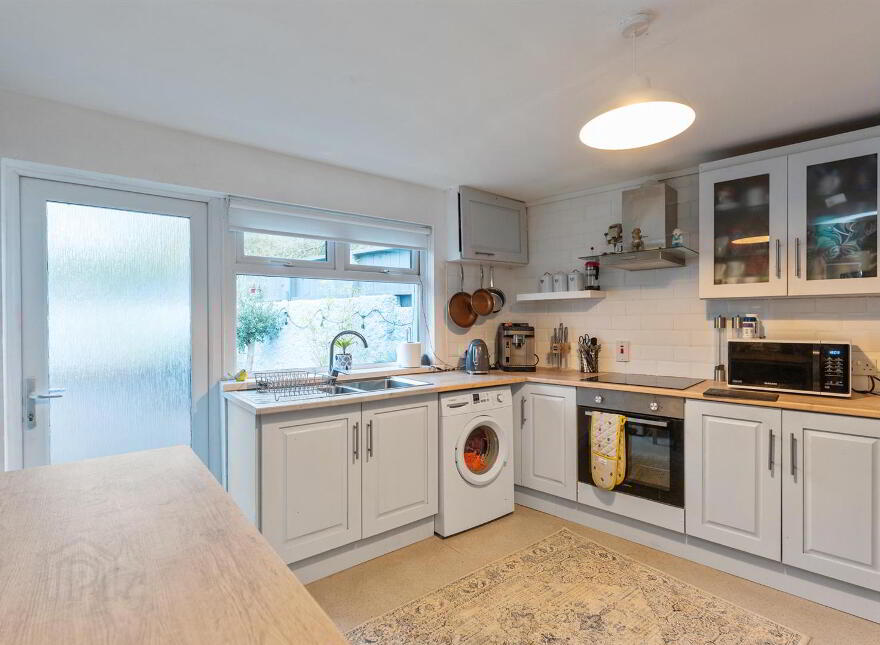 119 South Street, Newtownards, BT23 4JY
