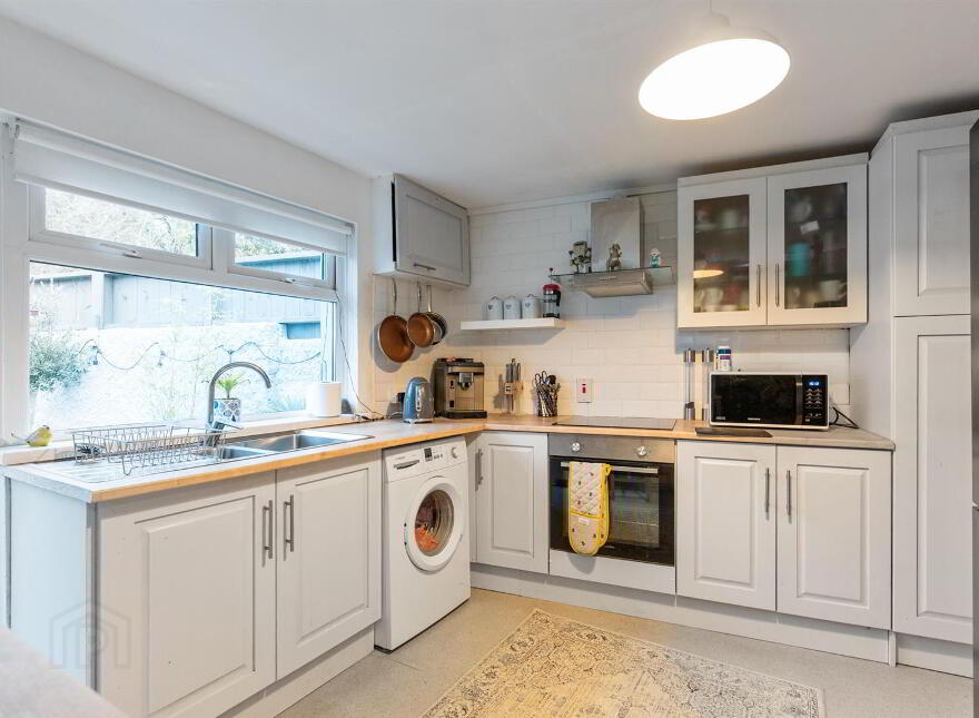 119 South Street, Newtownards, BT23 4JY