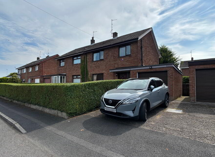 10 Kyle Avenue, Lurgan, BT66 8JQ
