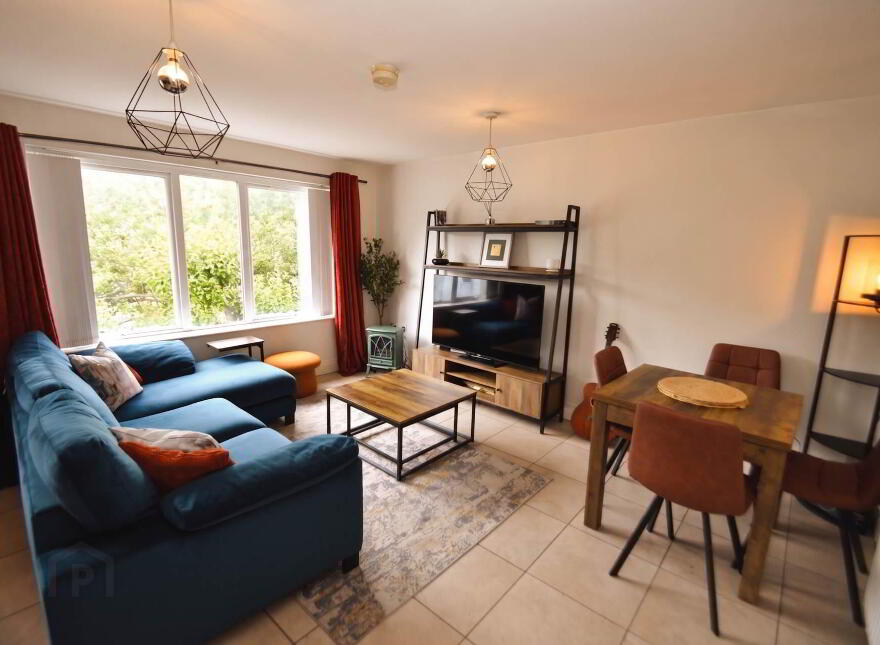Apt 28, Old Brewery Lane, Glen Road, Belfast, BT11 8BZ