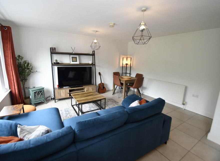 Apt 28, Old Brewery Lane, Glen Road, Belfast, BT11 8BZ