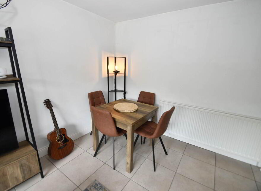 Apt 28, Old Brewery Lane, Glen Road, Belfast, BT11 8BZ