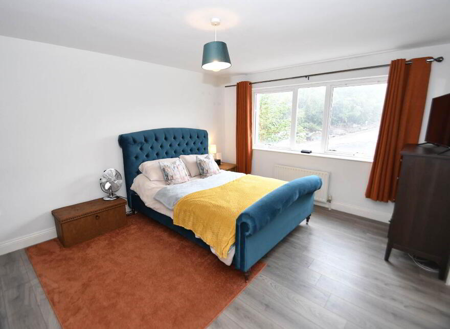 Apt 28, Old Brewery Lane, Glen Road, Belfast, BT11 8BZ