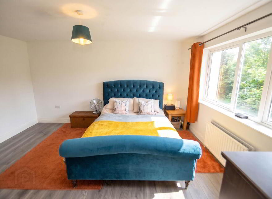 Apt 28, Old Brewery Lane, Glen Road, Belfast, BT11 8BZ