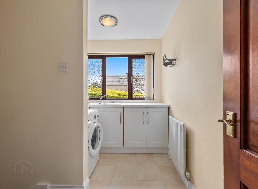 204A Ardglass Road, Downpatrick, BT30 7EB