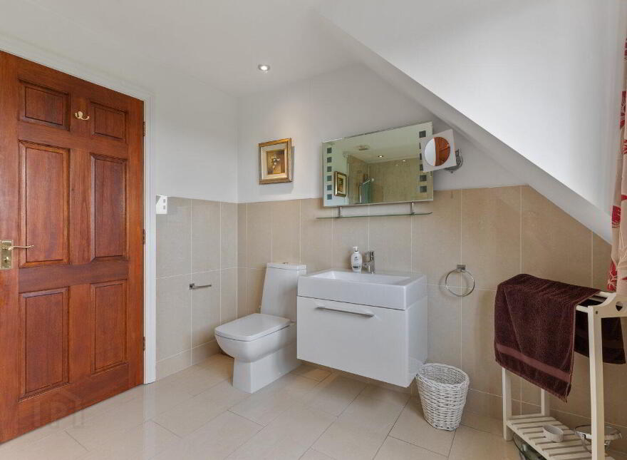 204A Ardglass Road, Downpatrick, BT30 7EB