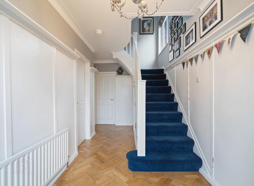 17 Cricklewood Park, Belfast, BT9 5GU